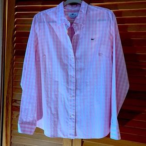 Vineyard Vines pink and white bottom down